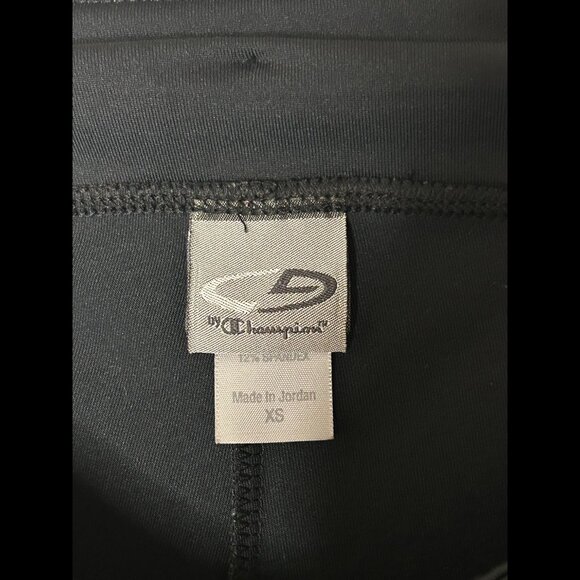 C9 BY CHAMPION Lightweight Capri Black Leggings Cute Decorative Trim size XS - Picture 5 of 5